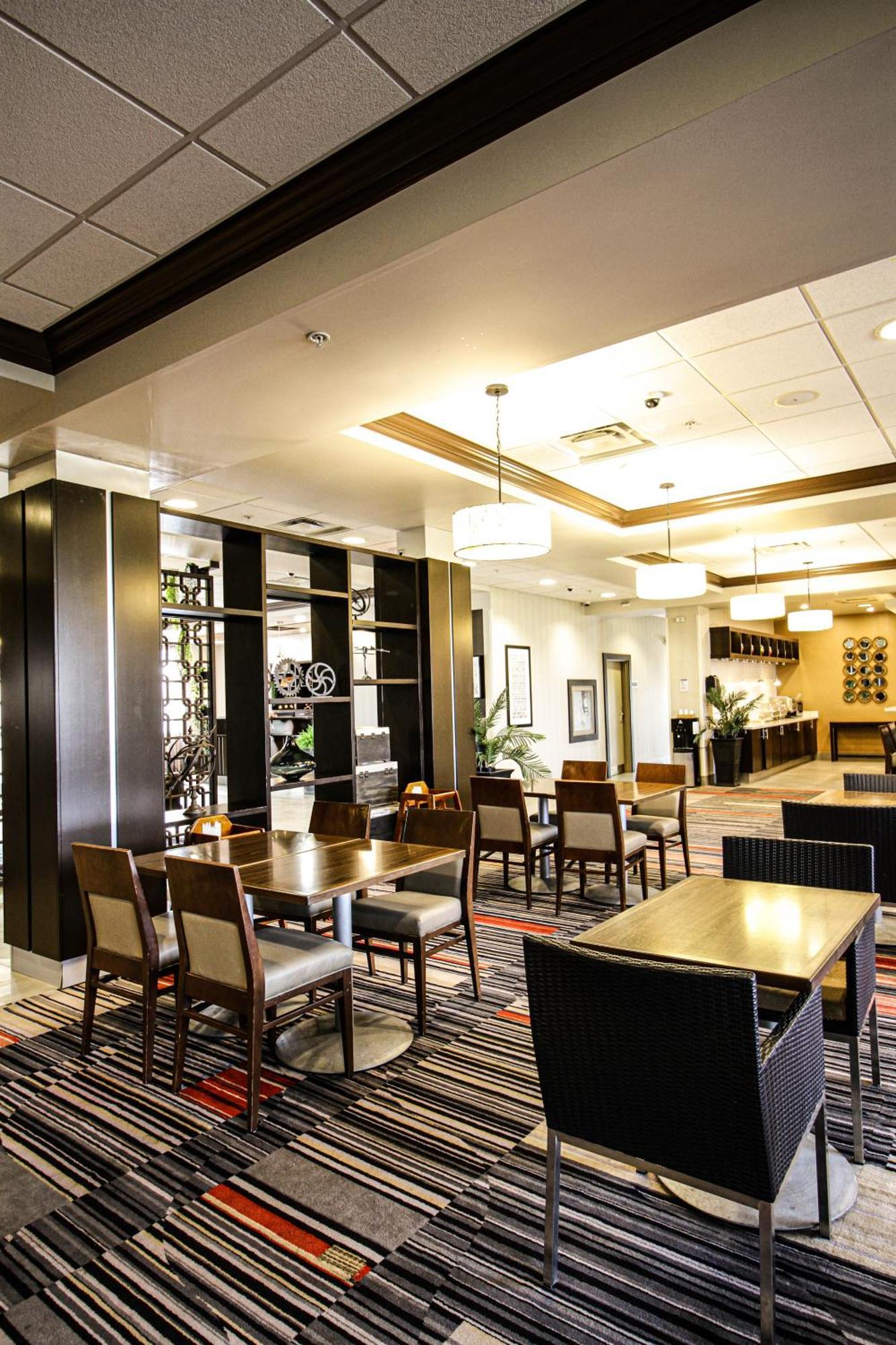 Waterloo Suites Hotel, Trademark Collection By Wyndham Exterior photo